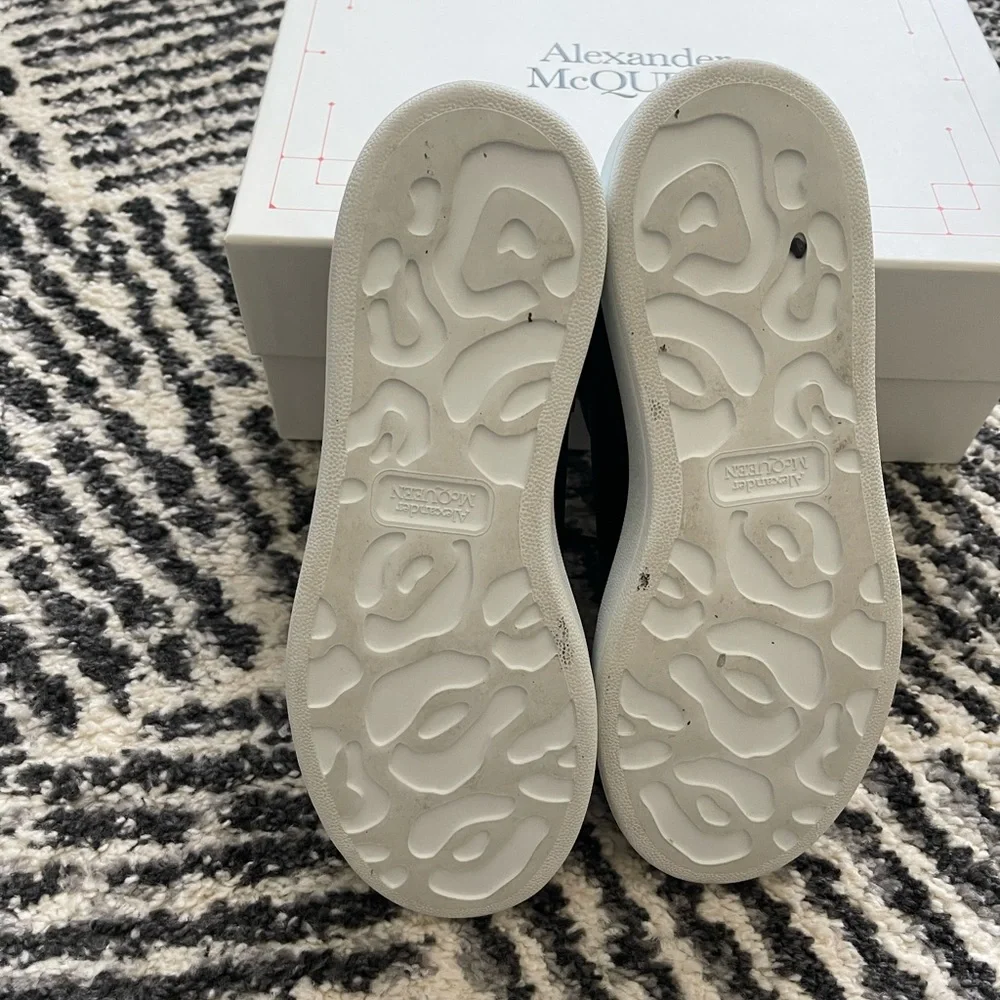 Alexander McQueen sneakers - Picture 5 of 7